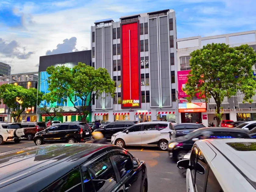 Hyper Inn Paskal 23 Bandung - Image 1