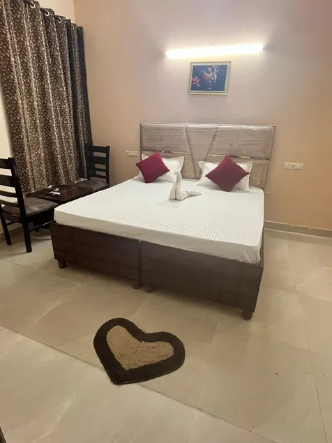 Comfort Homes - Image 1