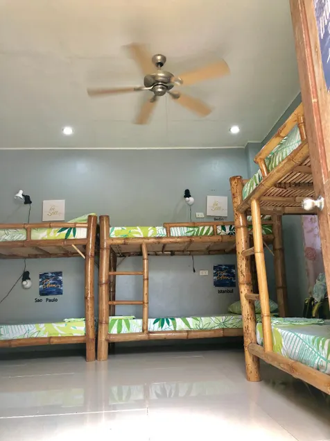 Lionfish Backpackers hostel - Image 1