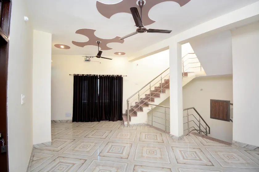 OYO Hotel Himalayan - Image 1