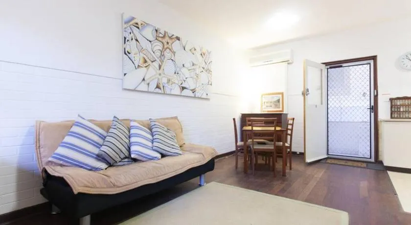 B3 Crawley Apartment 1 BRM & Sleepout near UWA - Image 1