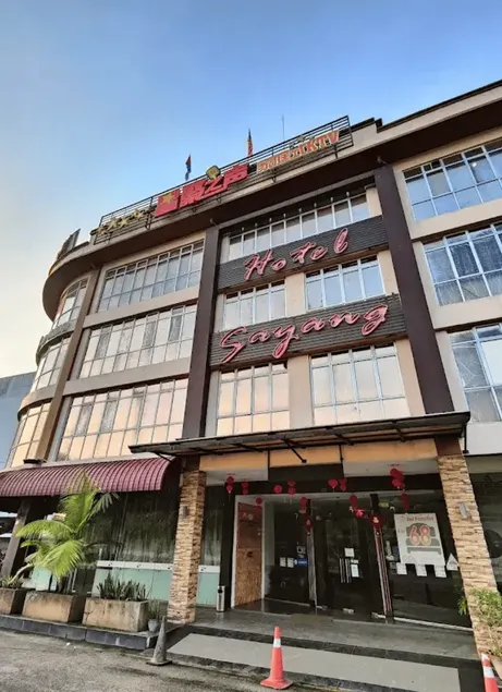 Hotel Sayang - Image 1