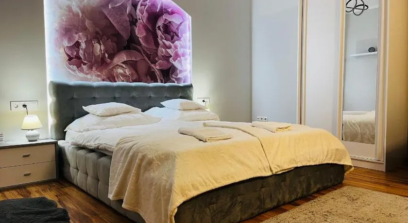 4ML Boutique Room - Image 1
