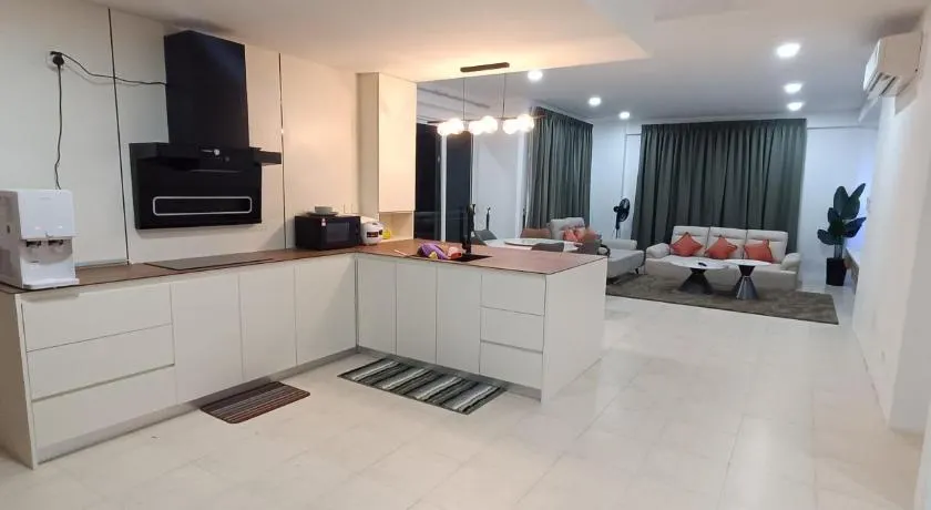 OT7 Eleven Santubong Suites - Image 1