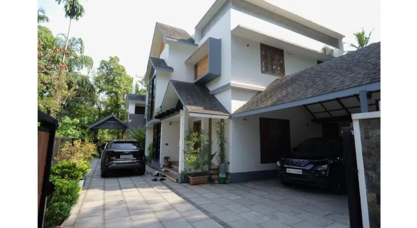 CRK Home Stays - Image 1