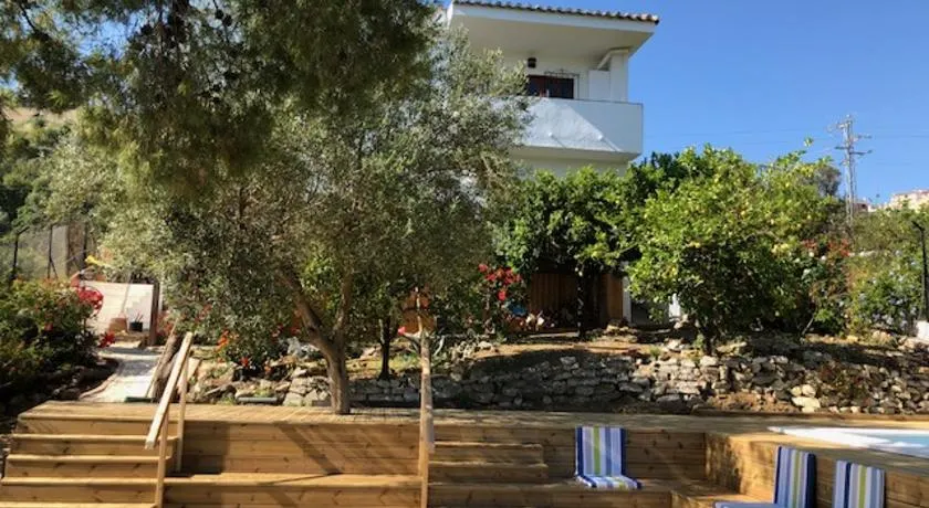 La Hermosa Vista - Image 1