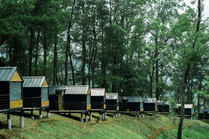 Bobocabin Coban Rondo, Malang - Image 1