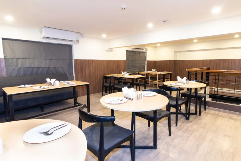 Sanctum Suites Richmond Road Bangalore - Image 1