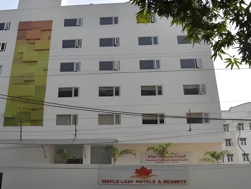 The Maple Leaf Hotel - Image 1