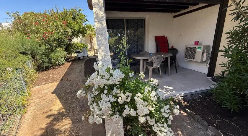 Villa Naturiste "EDEN" Héliovillage 105 - Image 1