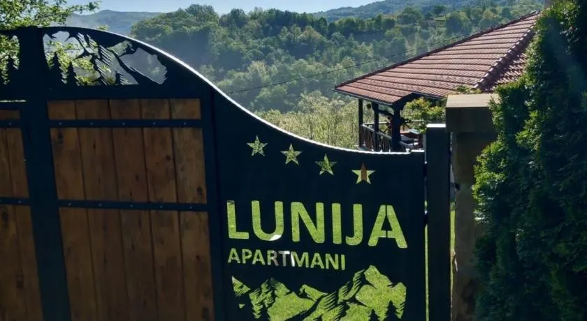 Apartmani Lunija - Image 1