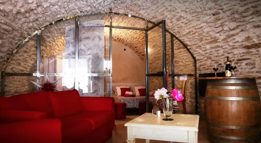 Chambre d hote de charme avec plein d authenticité du 13 ème siècle - Image 1