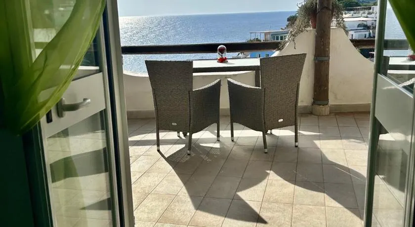 Casa Bianca Ischia - Image 1