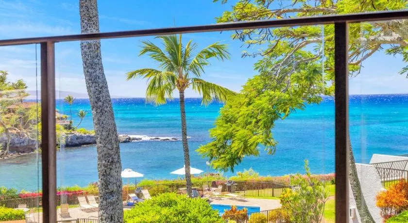 Napili Point Villas Oceanfront 7 BR Sleeps 20 Complimentary Car with 6 Nights NAP ML-2444 by KBM - Image 1