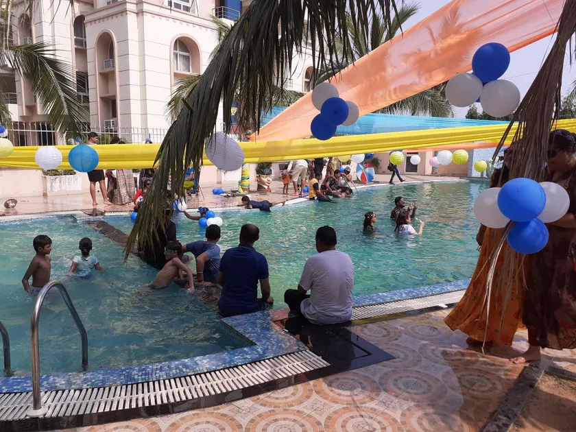 La Platina Premium Suites - Image 1