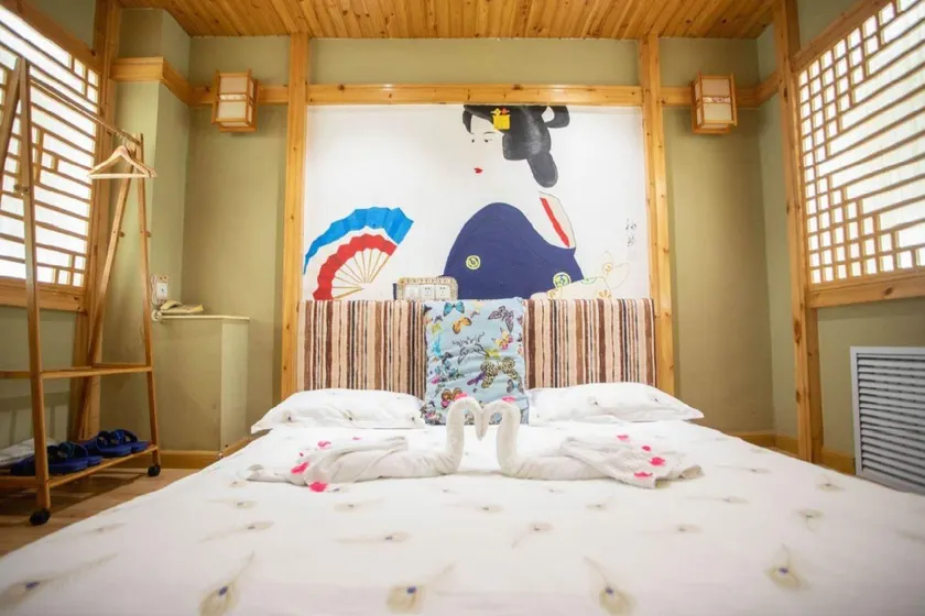 37 Degrees Space Fashion Theme Hotel (Wendeng District Orthopedic Hospital Branch) - Image 1