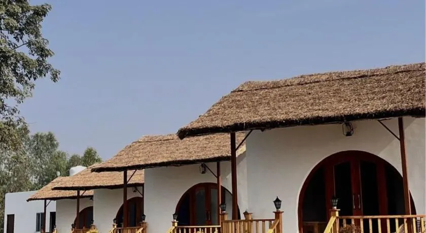 The Tarai Pilibhit - Luxury Wildlife Farmstay - Image 1