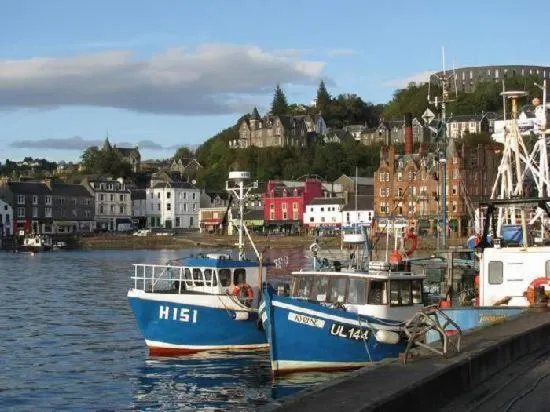 Panoramic Harbour View Apartment - Image 1