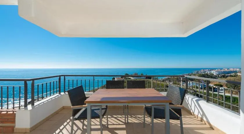 Impresionante apartamento vista mar frontal - Image 1
