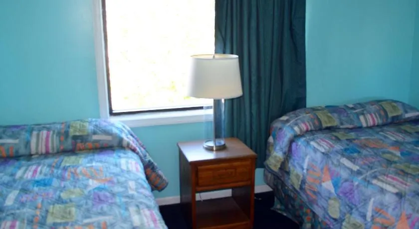 Cerca Del Mar Motel - Image 1