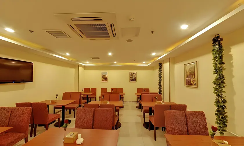 Hanting Hotel Shenyang Sujiatun Railway Station - Image 1