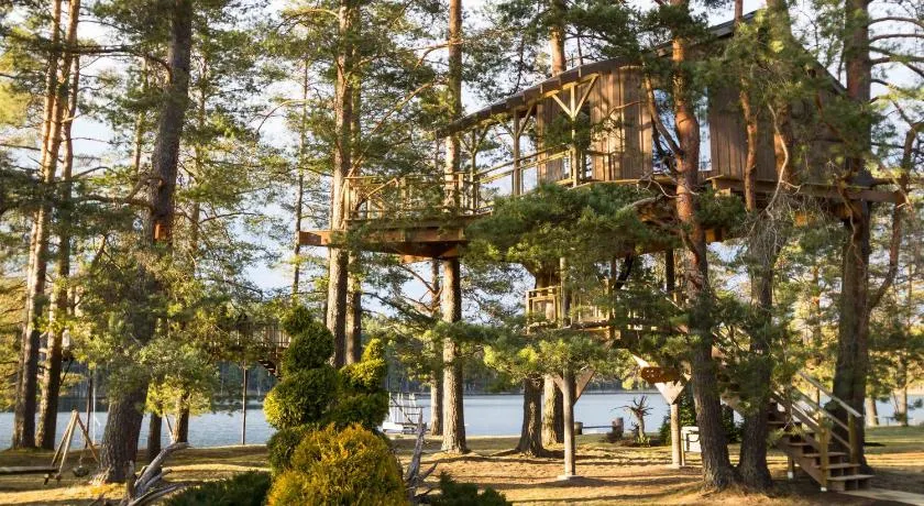Treehouse Čiekurs - Image 1