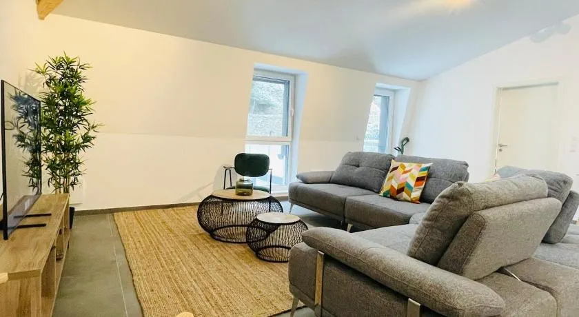 Spacious 3 bedroom Escape in Luxembourg - Image 1