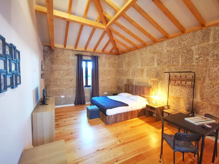 Shared Jacuzzi Shiitake Studio - Image 1