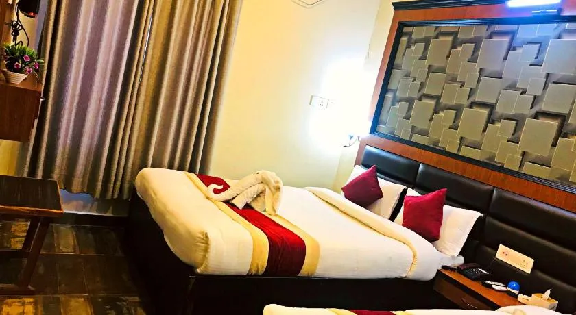 Hotel the Narayani - Image 1