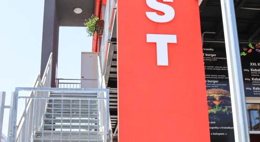 2 REST - Image 1