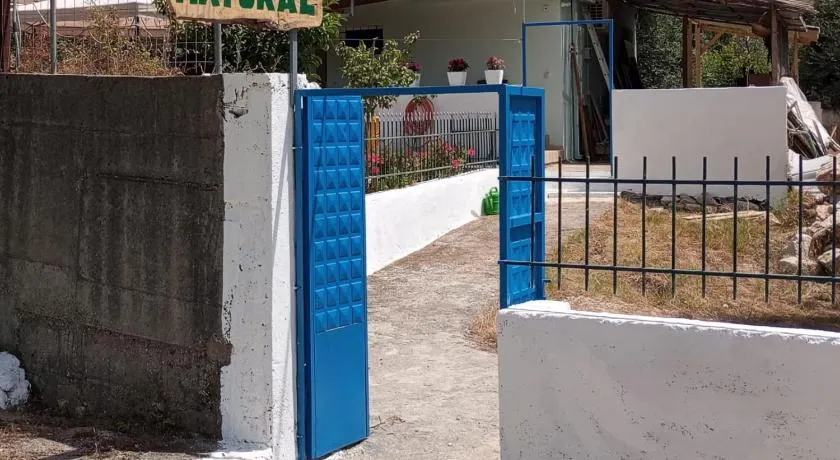Natural Hostel - Image 1
