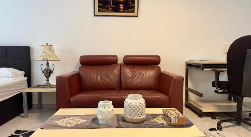 Holiday Apartment in Mörfelden-Walldorf - Image 1