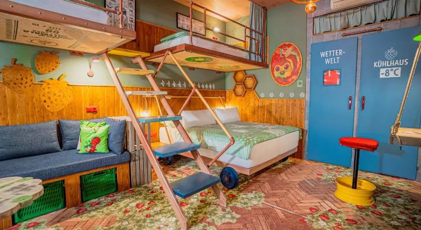 Die Karls Bande - Das Hotel - Image 1
