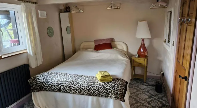 Guest suite on the Avon Valley - Image 1