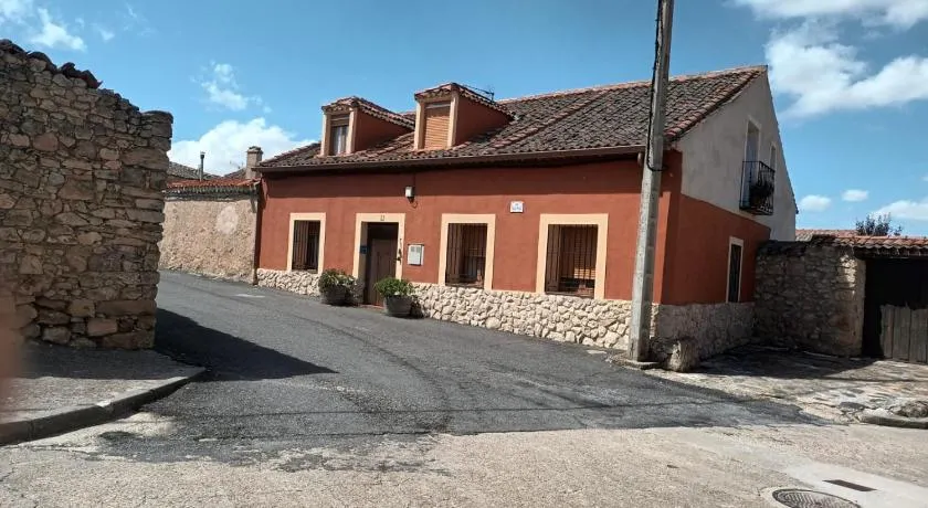 El Refugio de la Esquina - Image 1