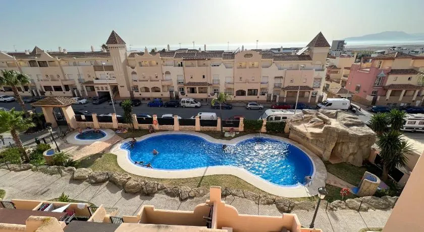 Tarifa Cozy House - La Marina - Pool - Parking - Image 1