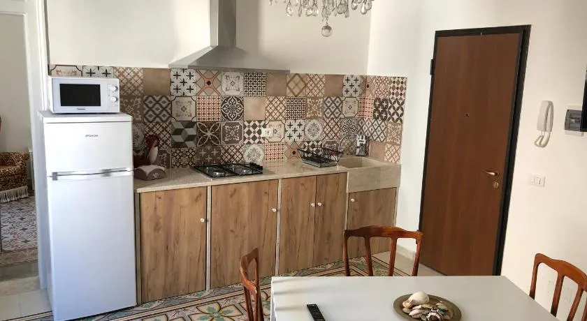 Trapani Apartments - Image 1