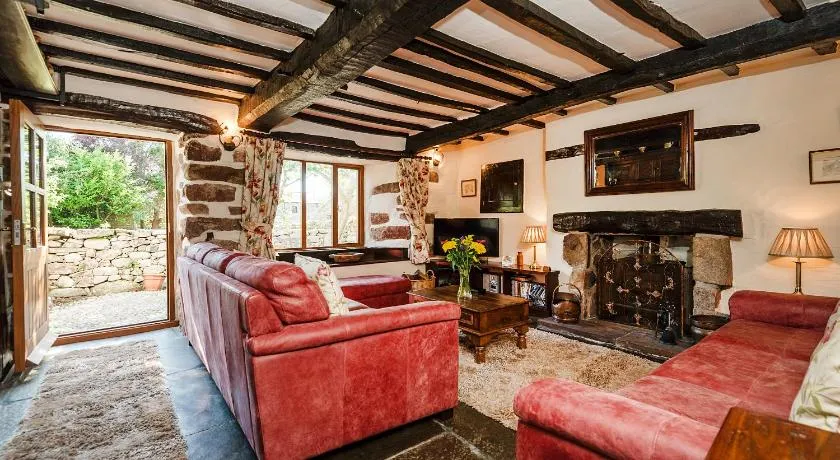Bridge End Farm Cottages - Image 1