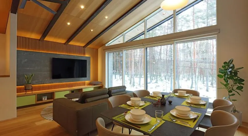 Silver Peak - A Valley Chalets Signature Residence - Image 1