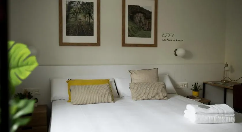 HOTEL ORDIZIA - Image 1