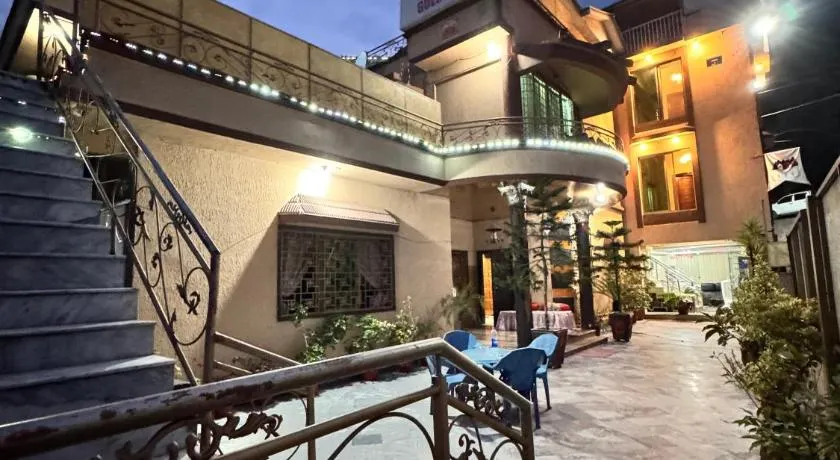 The lodge Guest House - Image 1