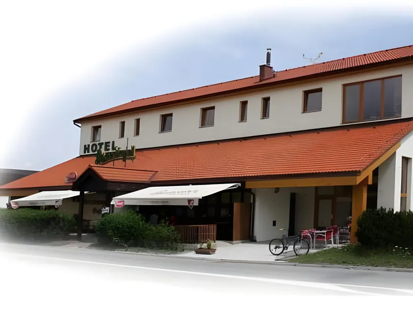 Hotel & restaurant SIGNAL - Image 1