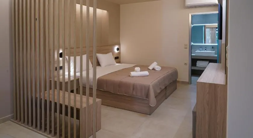 Nepheli Apartments and Studios - Image 1