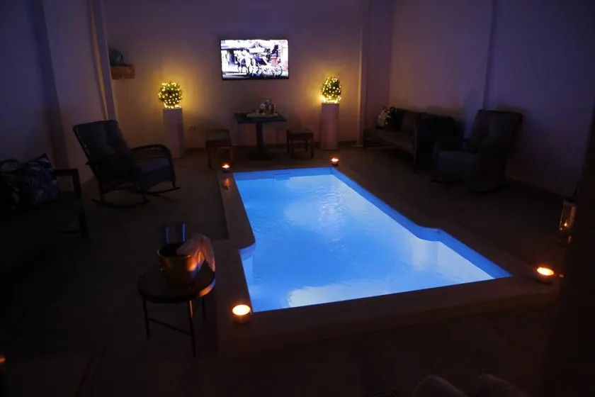 Pasitea Luxury Suite by BarbarHouse - Image 1