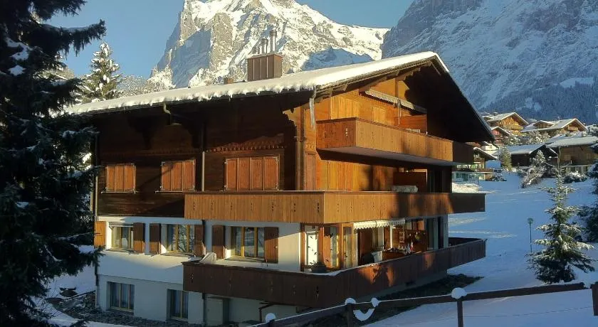 MOM - Alpine Boutique Apartments, Romantica, near Grindelwald Terminal - Image 1