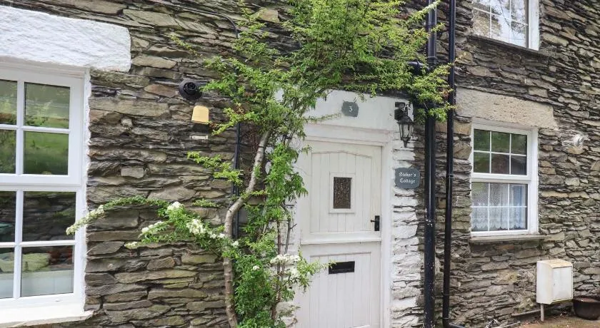 Stokers Cottage - Image 1