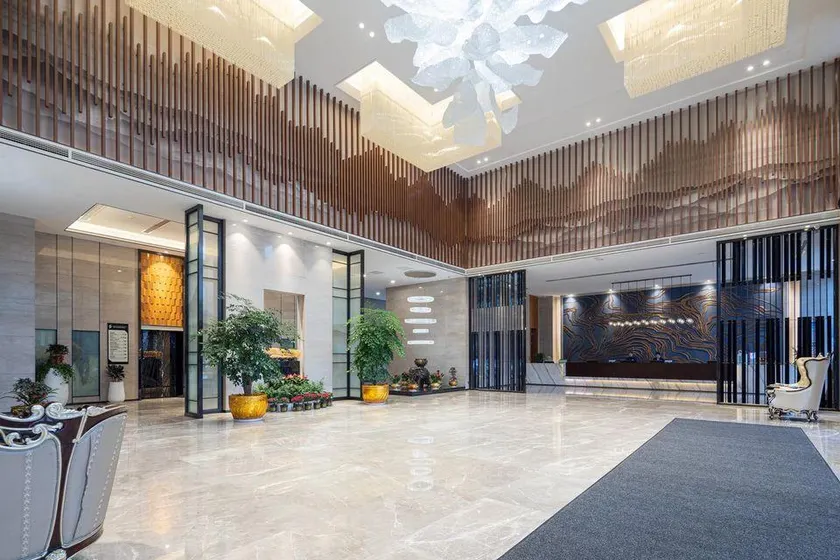 Arcadia International Hotel - Image 1