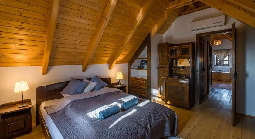 Tagyon Birtok Royal Apartmanház - Image 1