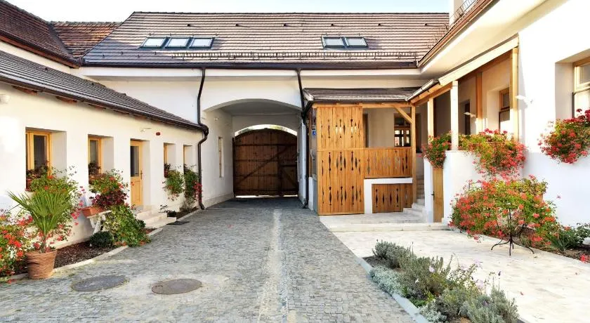 Casa Piedra - Image 1