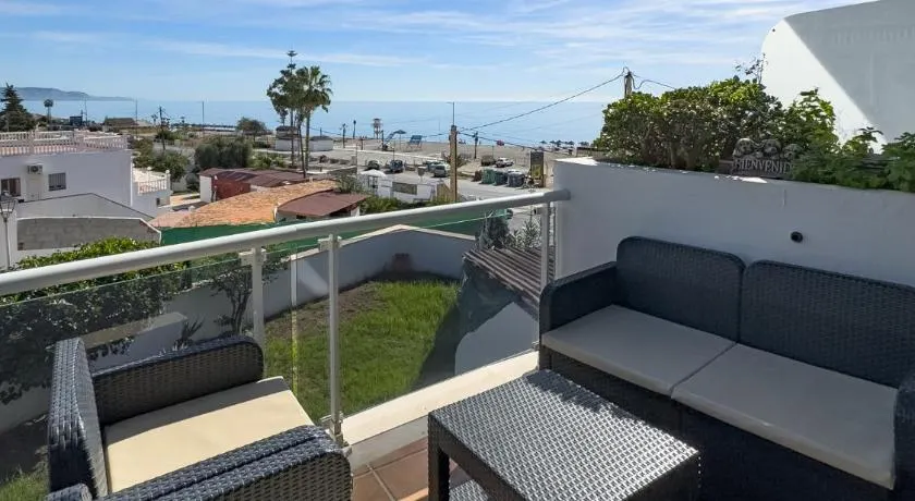 Apartamento El Barco 1 linea PLAYA, PARKING, WIFI - Image 1